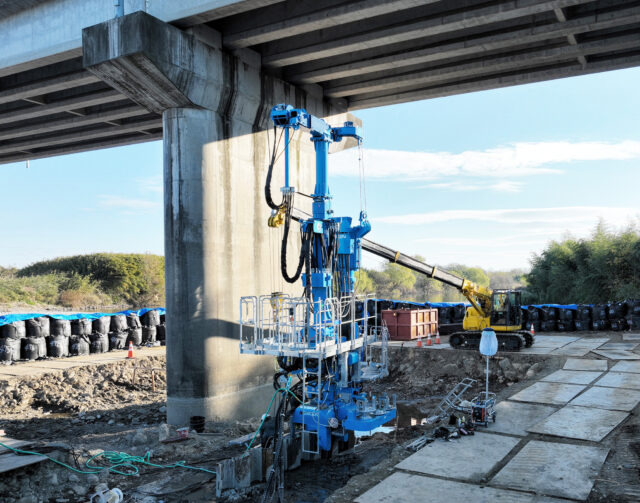Development of New “Handling System” Attachment That Improves the Efficiency of Hard Ground Press-in Under Limited Overhead Clearanceの画像